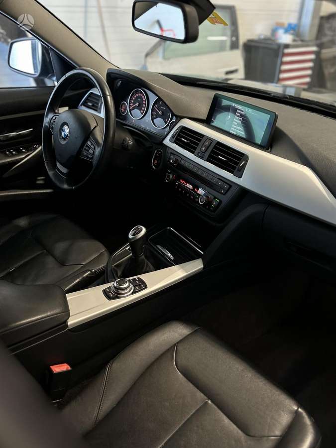 BMW 318, 2.0 l., Универсал