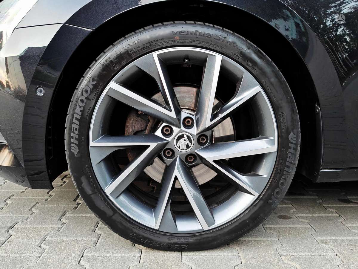 Skoda Superb, 2.0 l., Универсал