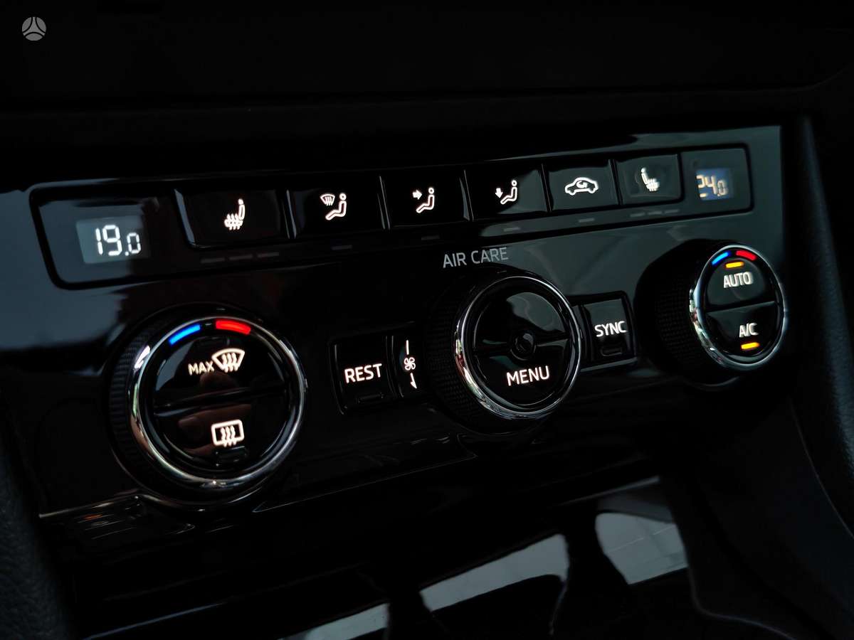 Skoda Superb, 2.0 l., Универсал