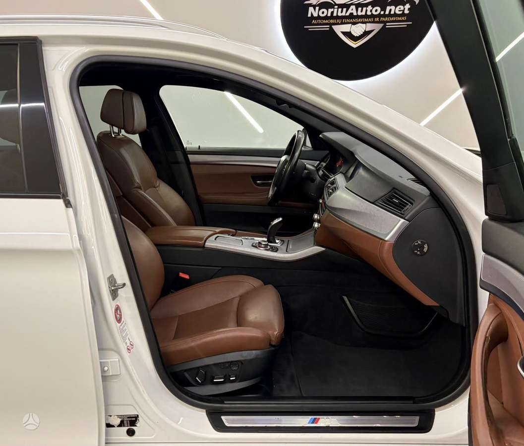 BMW 520, 2.0 l., universalas