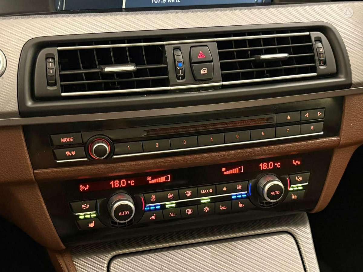 BMW 520, 2.0 l., wagon