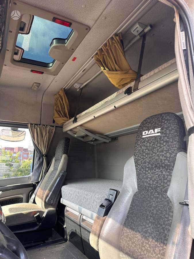 DAF 105.460, full steel, 6×4, шасси
