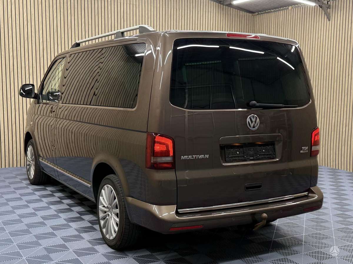 Volkswagen Multivan - 5