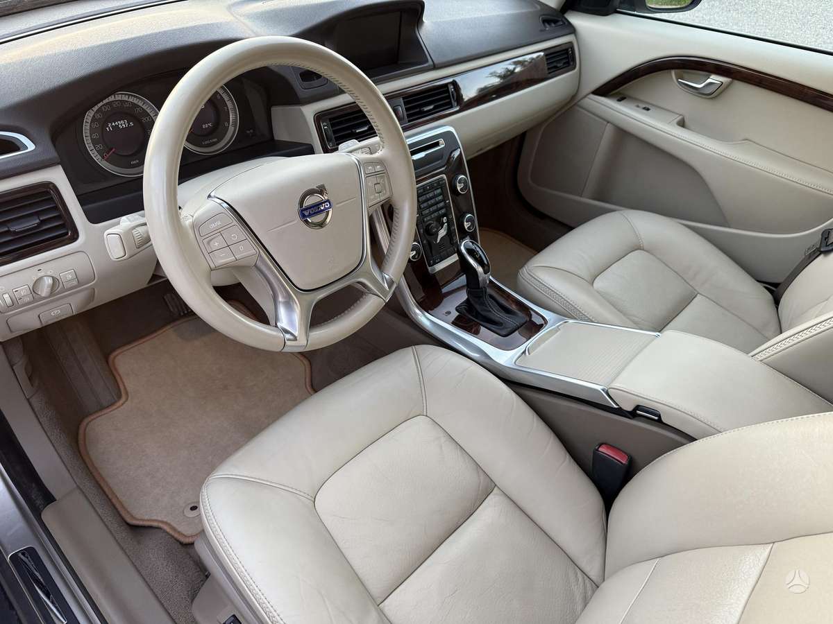 Volvo XC70, 3.0 l., wagon
