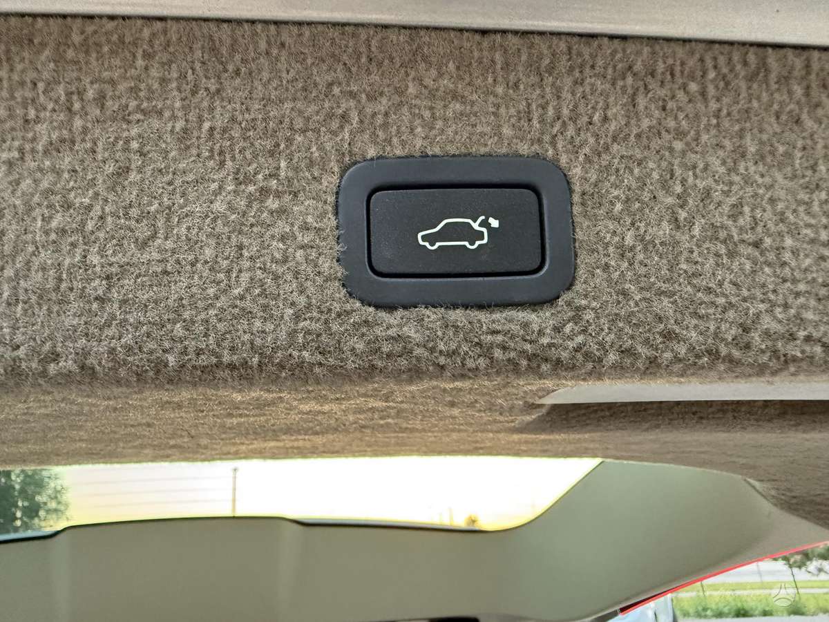 Volvo XC70, 3.0 l., Универсал