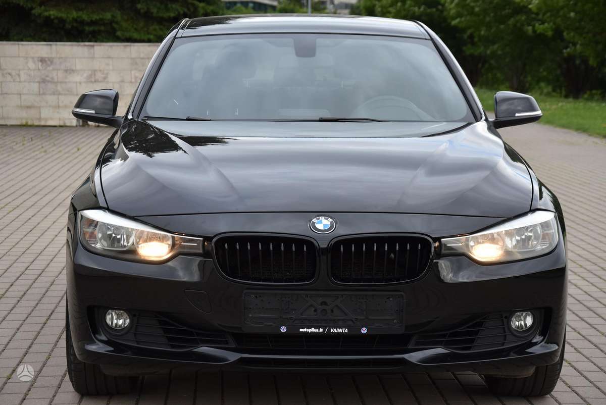 BMW 320, 2.0 l., Седан