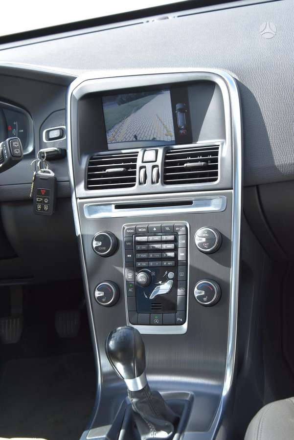 Volvo XC60 - 10