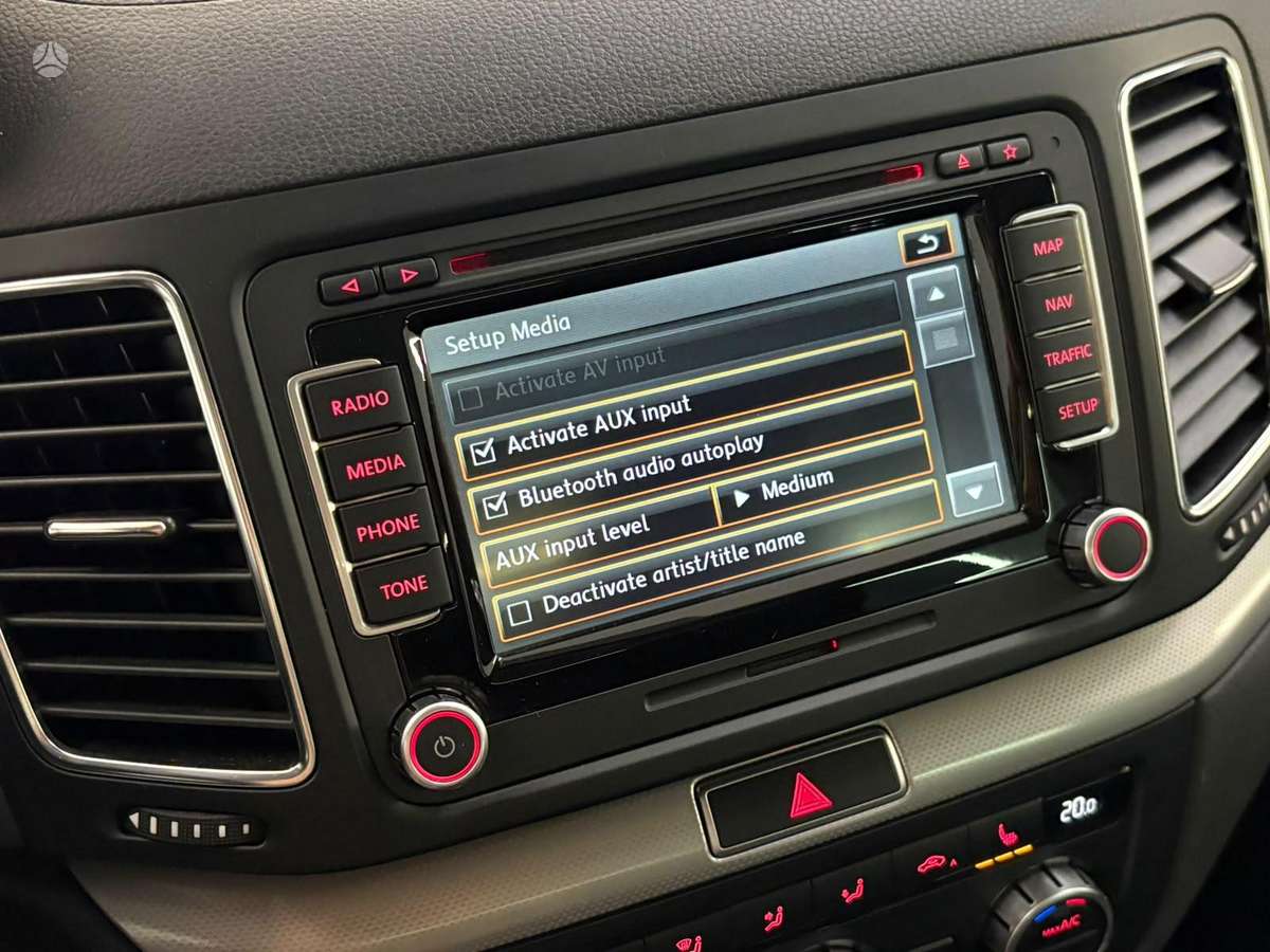 Volkswagen Sharan - 4