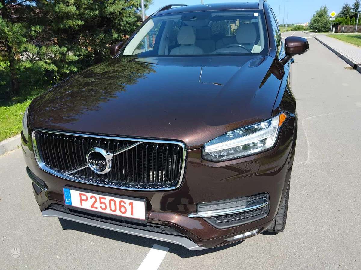 Volvo XC90 - 3