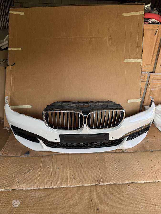 BMW 740 kėbulo dalys