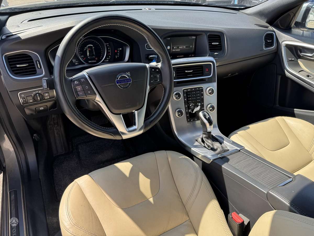 Volvo V60, 2.0 l., wagon