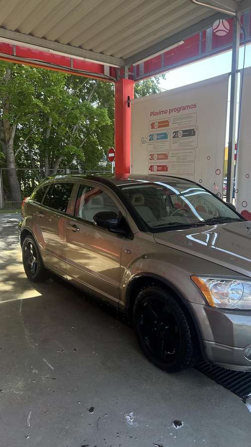 Dodge Caliber, 2.0 l., hatchback