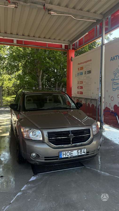 Dodge Caliber, 2.0 l., hatchback