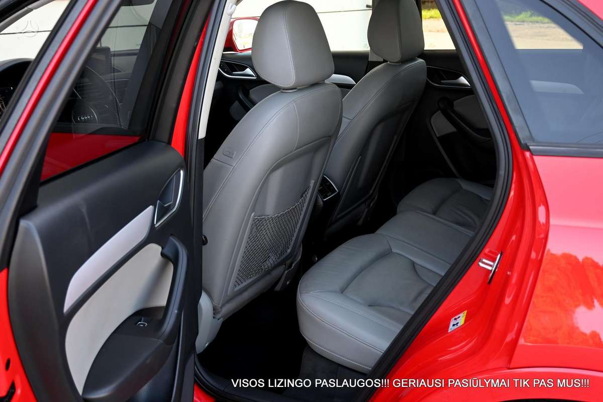 Audi Q3, 2.0 l., off-road / crossover