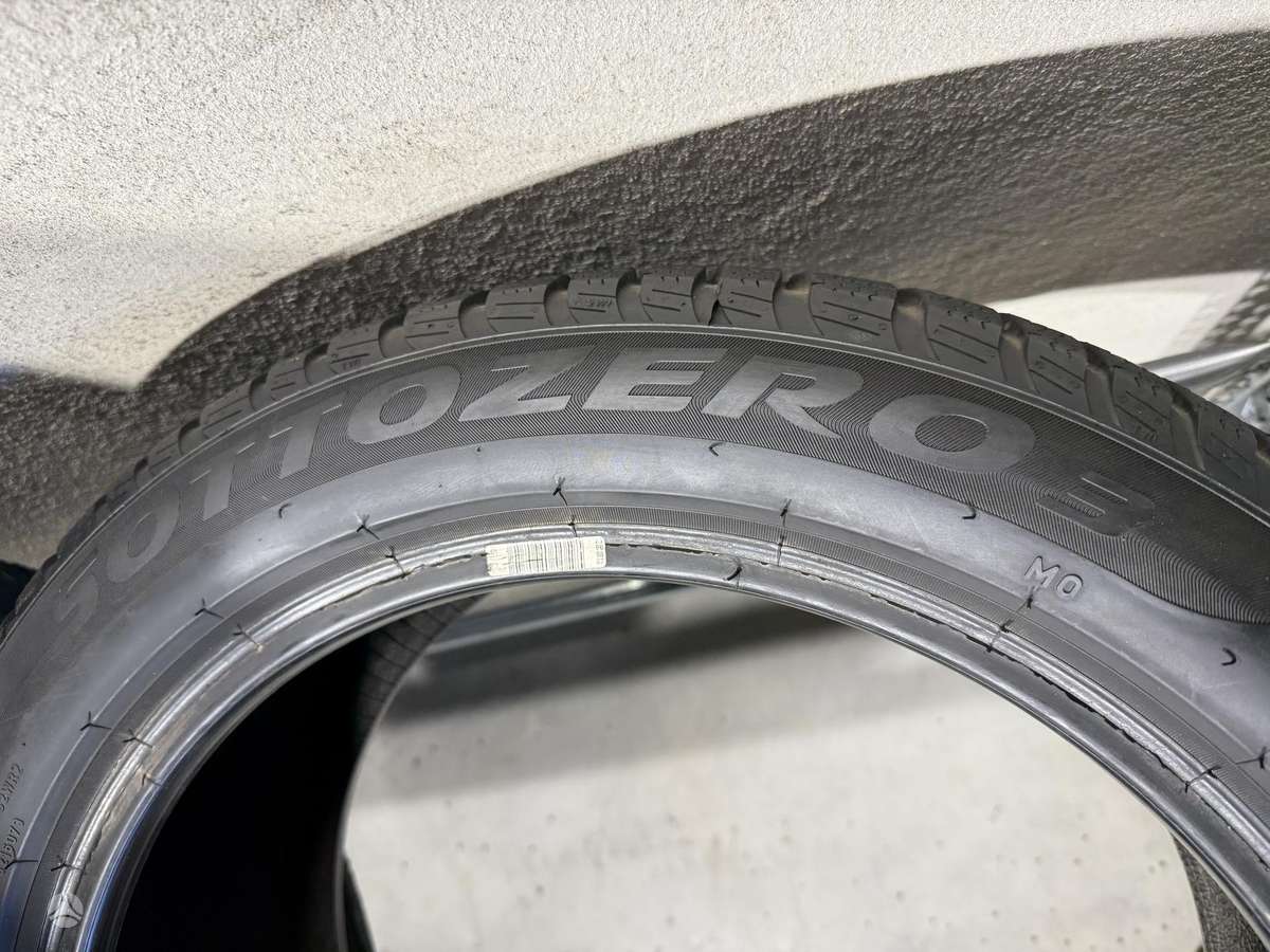 Pirelli Sottozero3, winter 245/45 R18