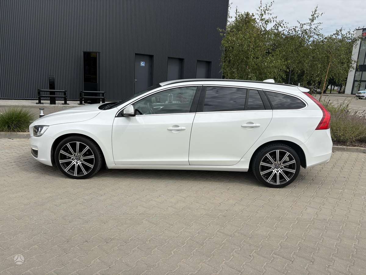 Volvo V60, 2.0 l., Универсал