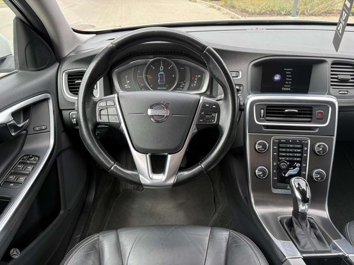 Volvo V60, 2.0 l., Универсал