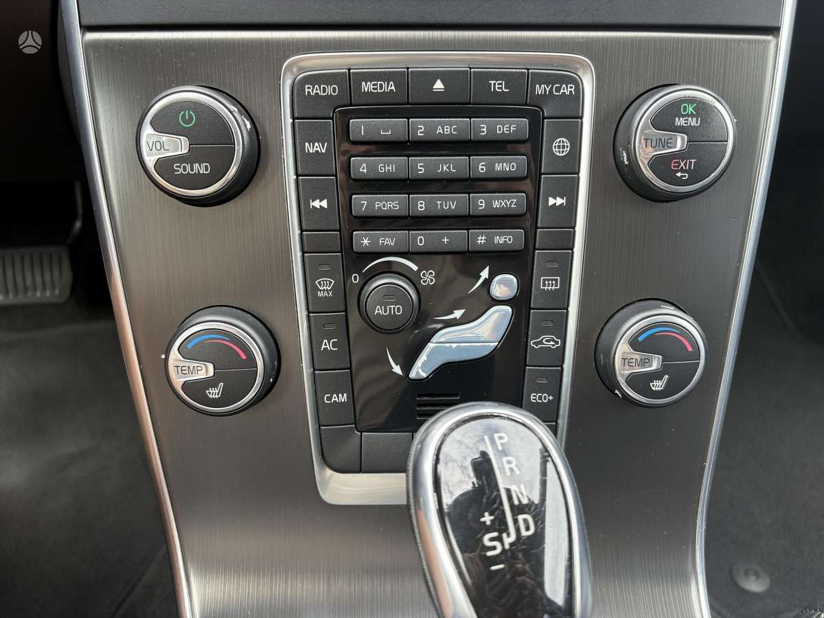 Volvo V60, 2.0 l., Универсал