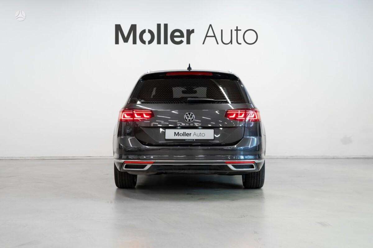 Volkswagen Passat, 2.0 l., Универсал