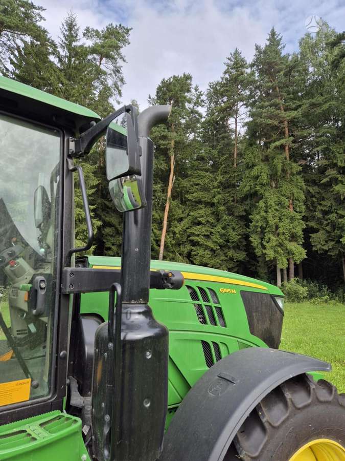 John Deere 6195M, tractors