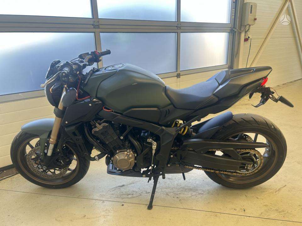 Honda CB 649cc, street / classic