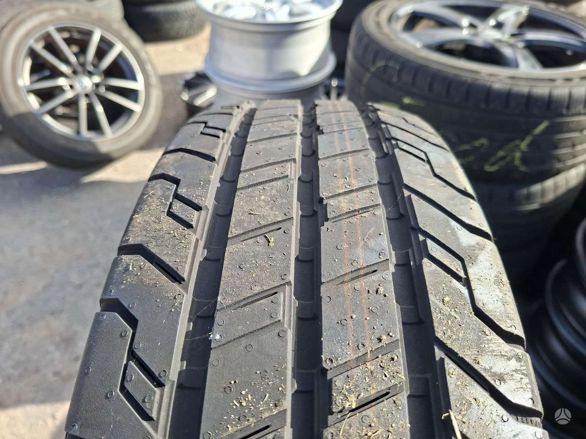 Continental, summer 205/75 R16