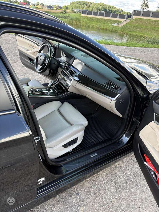 BMW 525, 3.0 l., Универсал