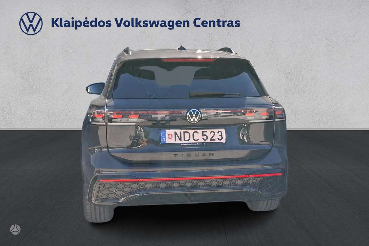 Volkswagen Tiguan - 7