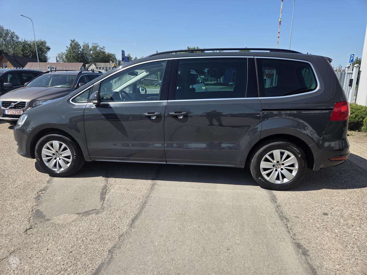 Volkswagen Sharan - 9