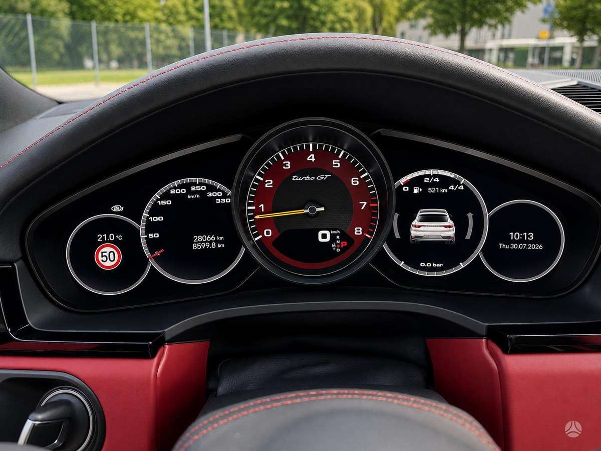 Porsche Cayenne Coupe - 11
