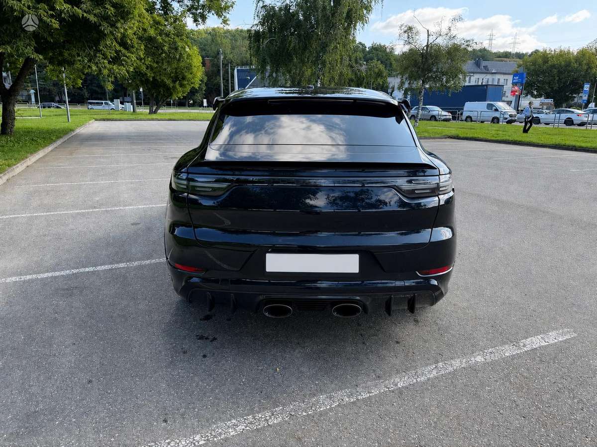 Porsche Cayenne Coupe - 6