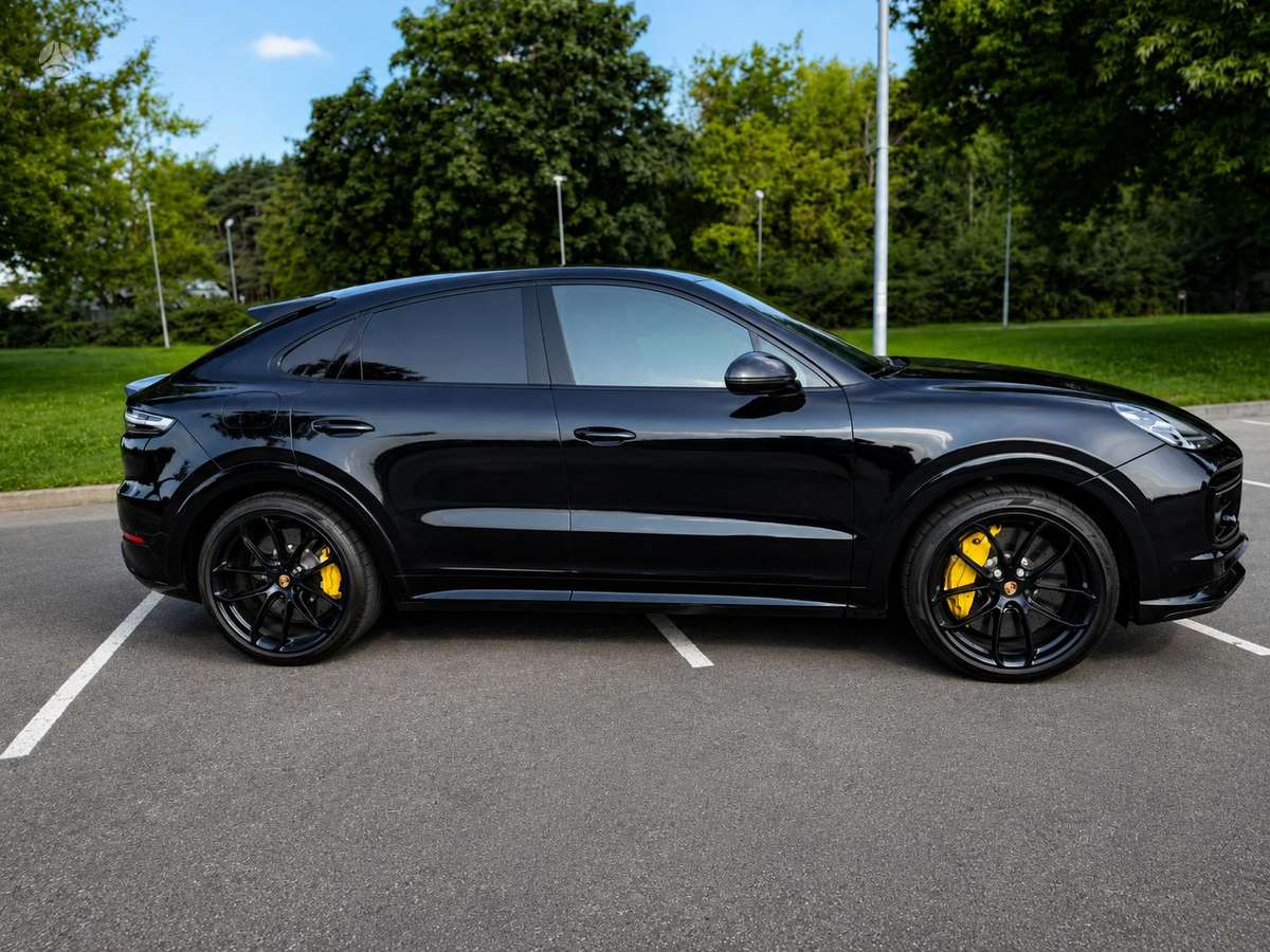 Porsche Cayenne Coupe - 5