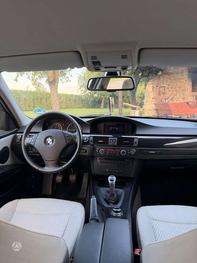 BMW 320, 2.0 l., universalas
