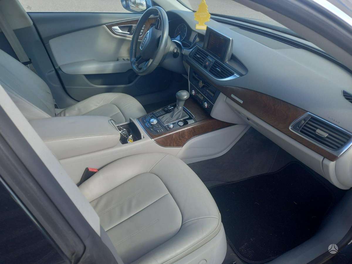 Audi A7, 3.0 l., Лимузин