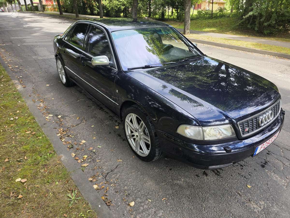 Audi S8, 4.2 l., Седан
