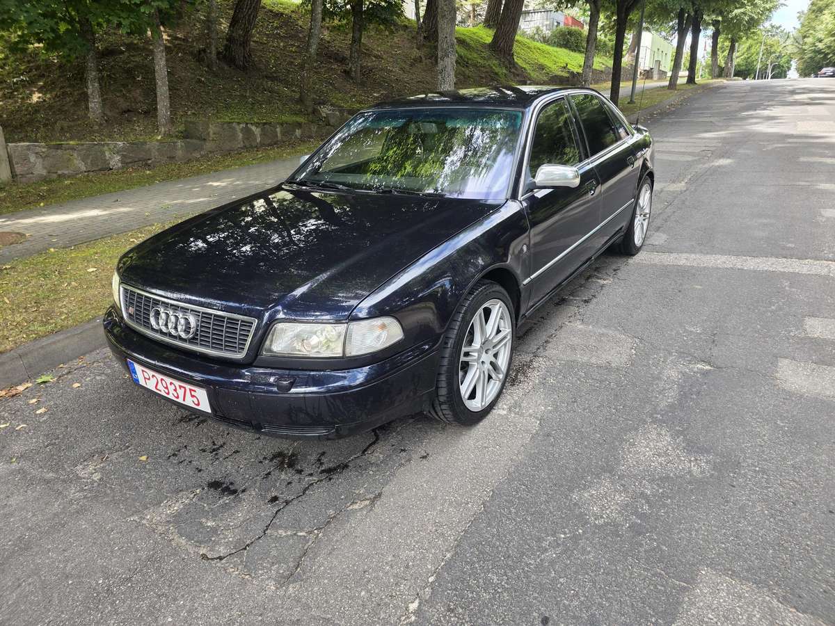 Audi S8, 4.2 l., Седан