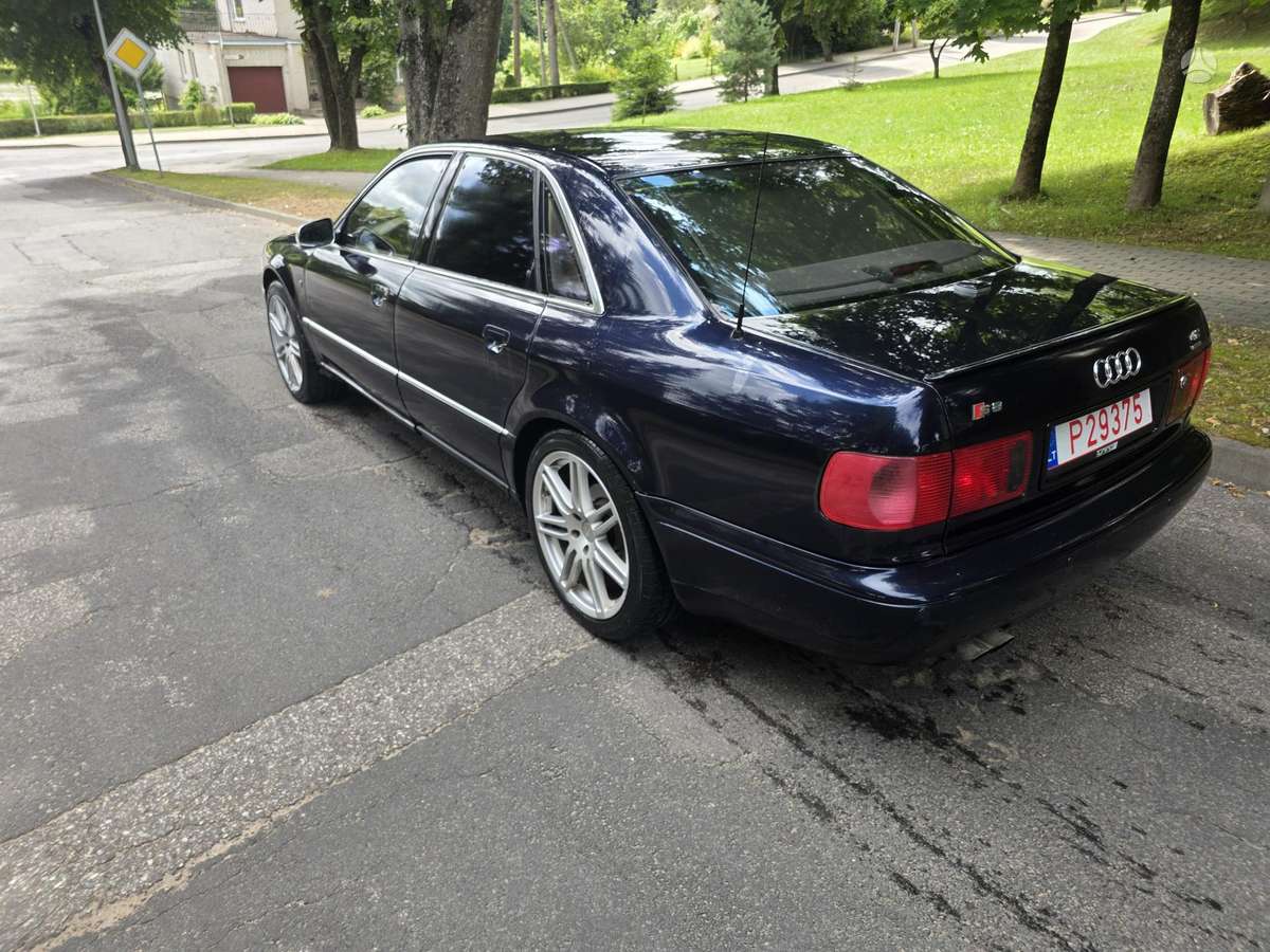Audi S8, 4.2 l., Седан