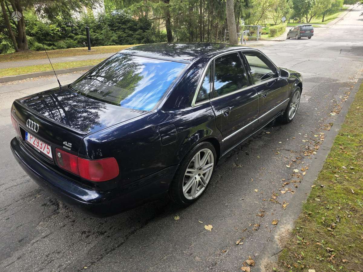 Audi S8, 4.2 l., Седан