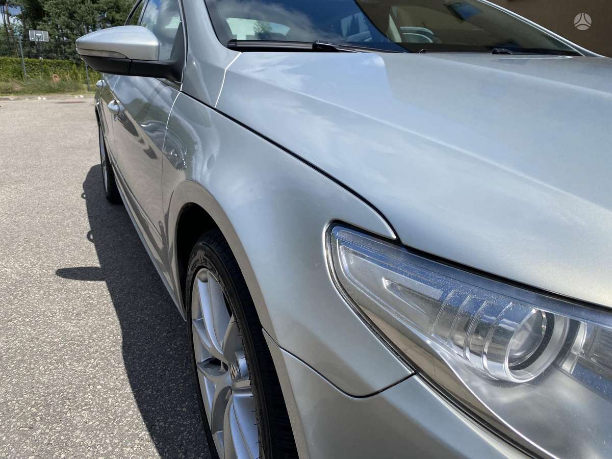 Volkswagen Passat CC - 10
