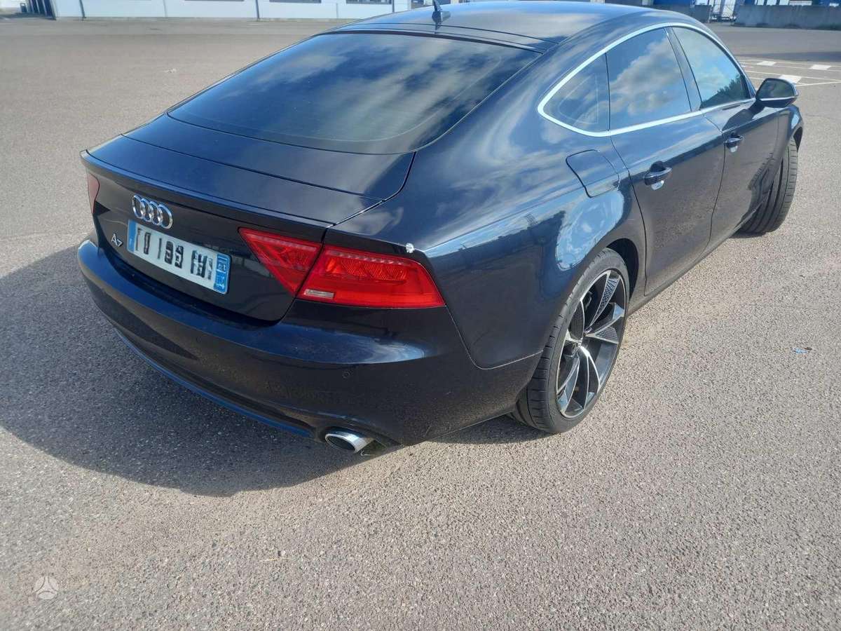 Audi A7, 3.0 l., Лимузин