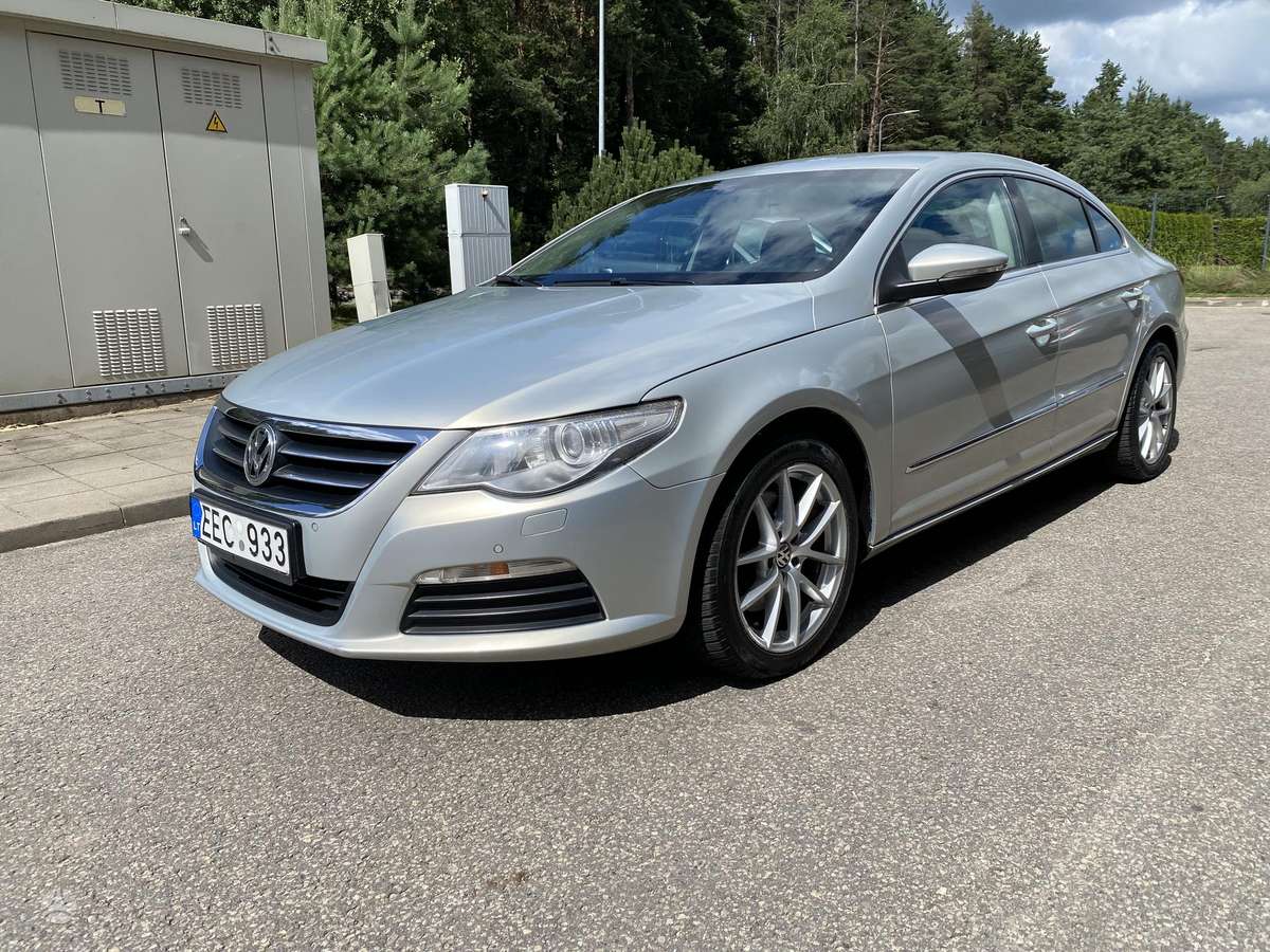 Volkswagen Passat CC - 1