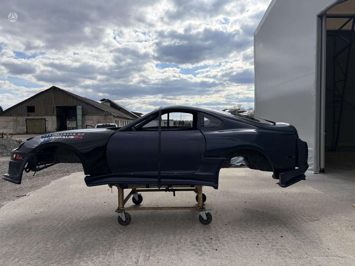 Toyota Supra - 4