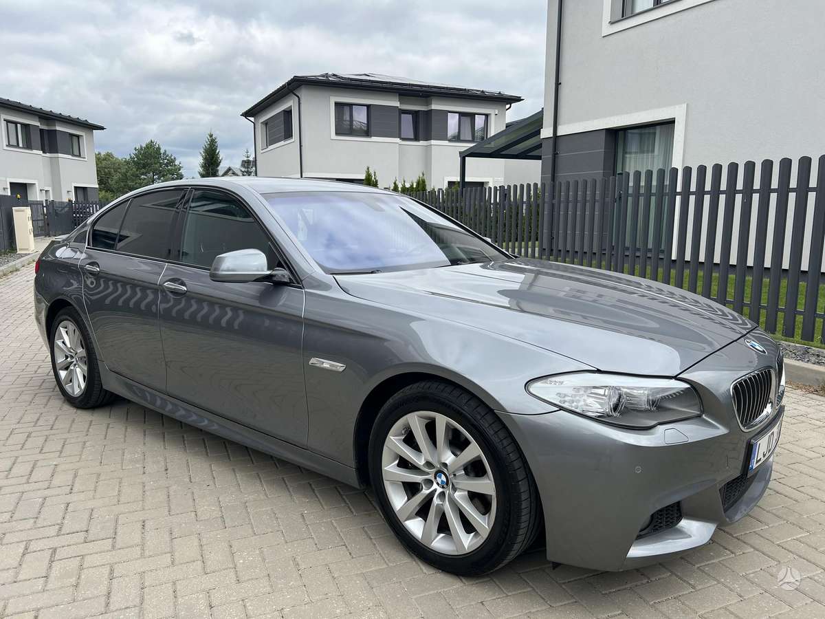 BMW 525, 2.0 l., Седан