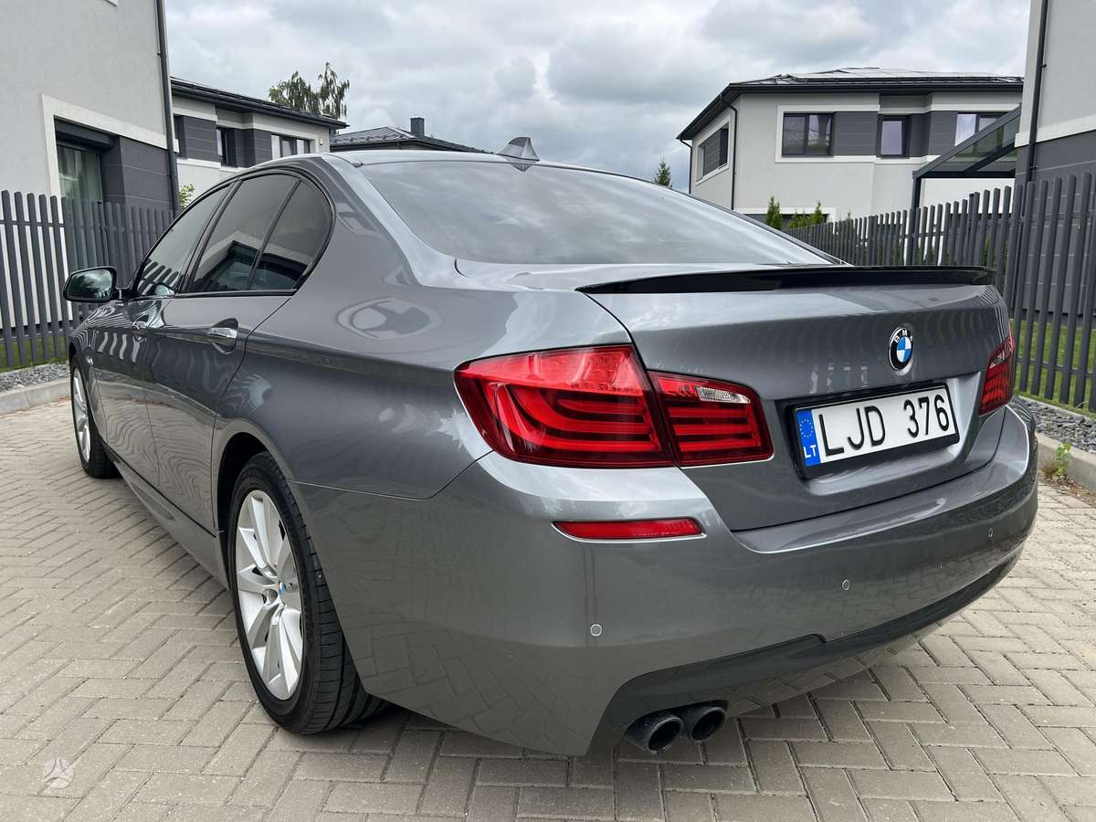 BMW 525, 2.0 l., Седан