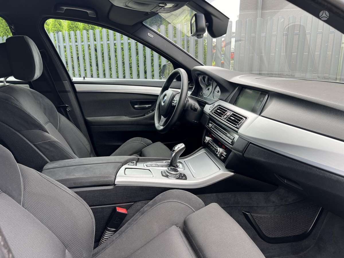 BMW 525, 2.0 l., Седан