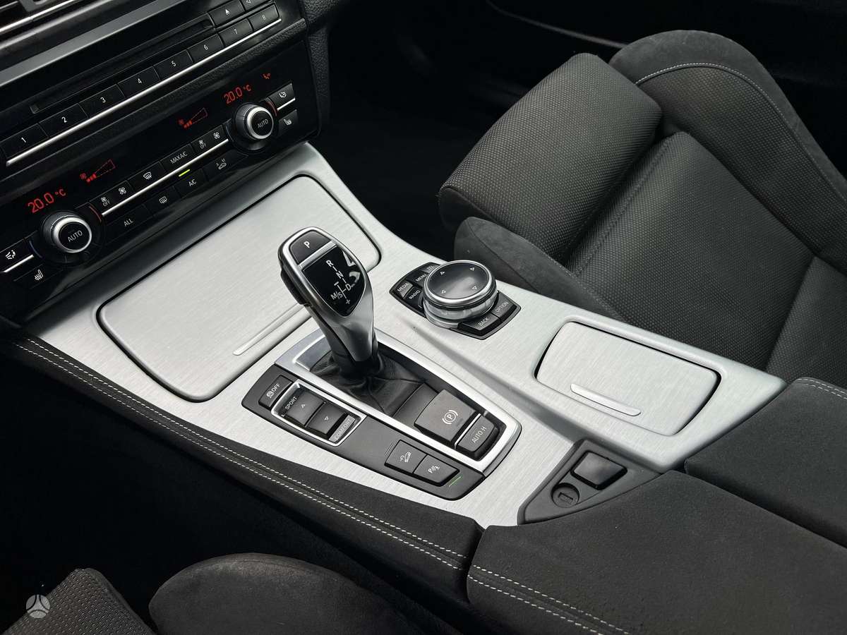BMW 525, 2.0 l., Седан