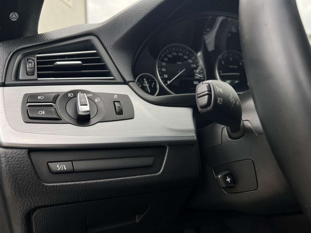 BMW 525, 2.0 l., Седан
