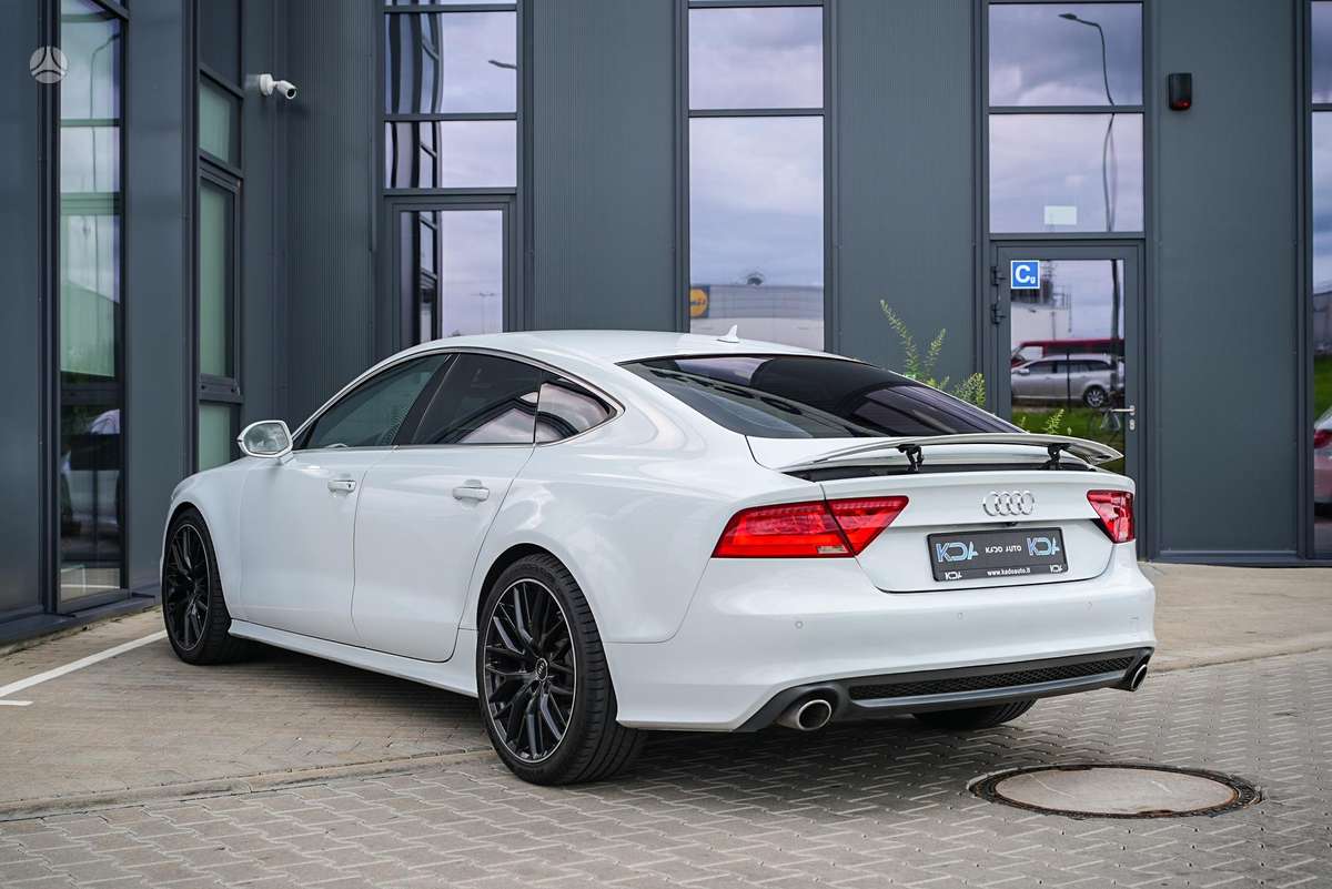 Audi A7, 3.0 l., coupe