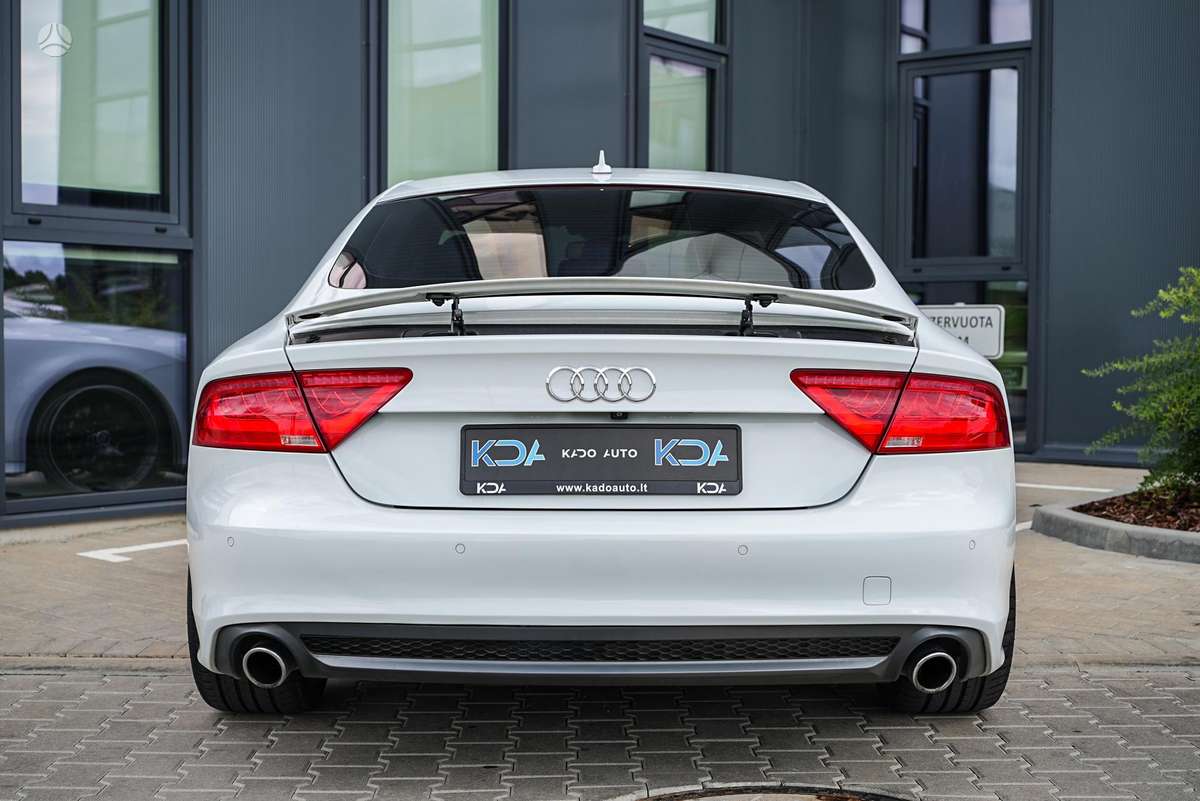Audi A7, 3.0 l., coupe