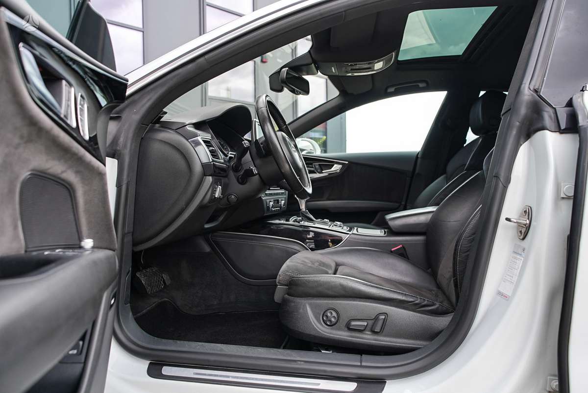 Audi A7, 3.0 l., coupe